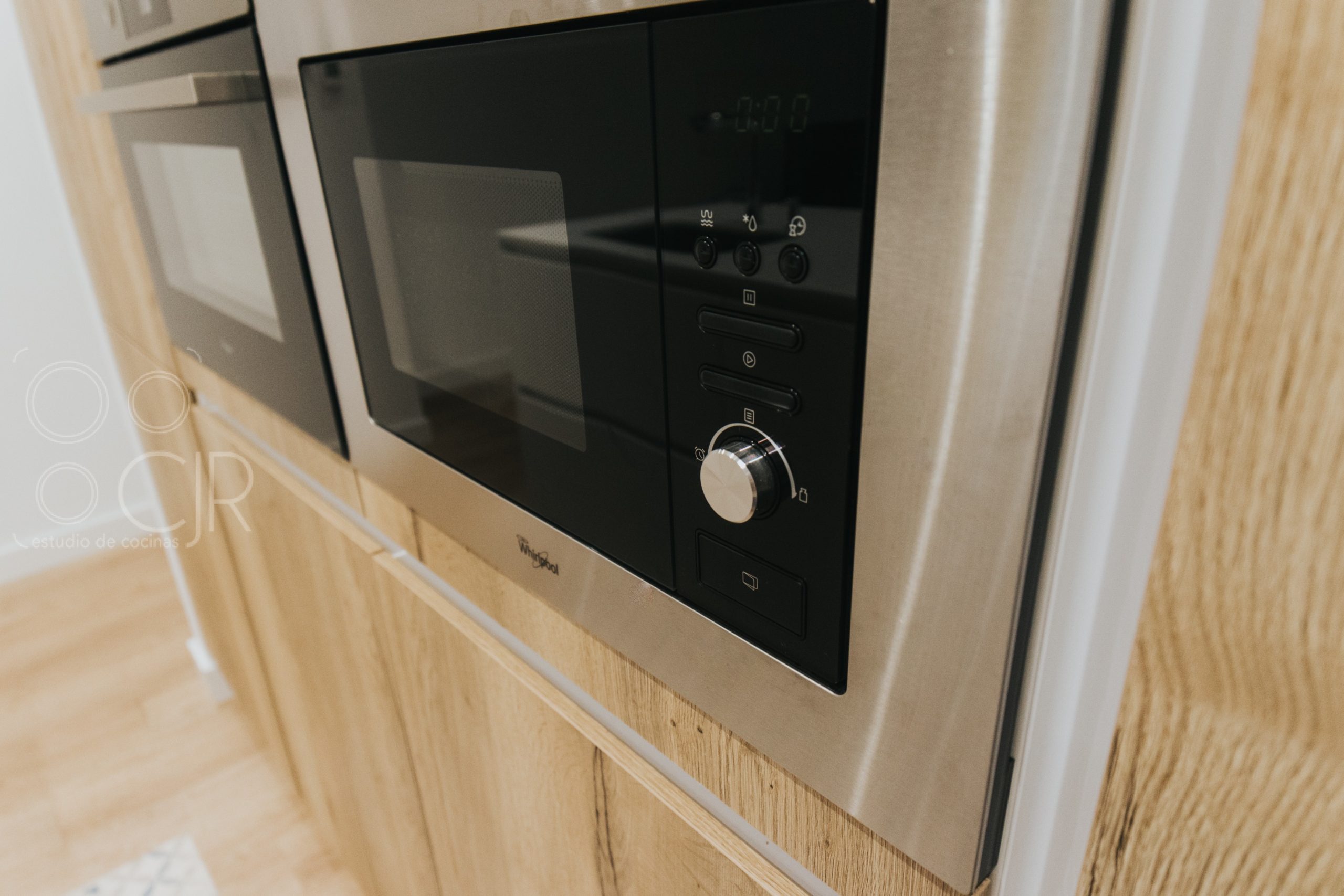 micro acero whirlpool