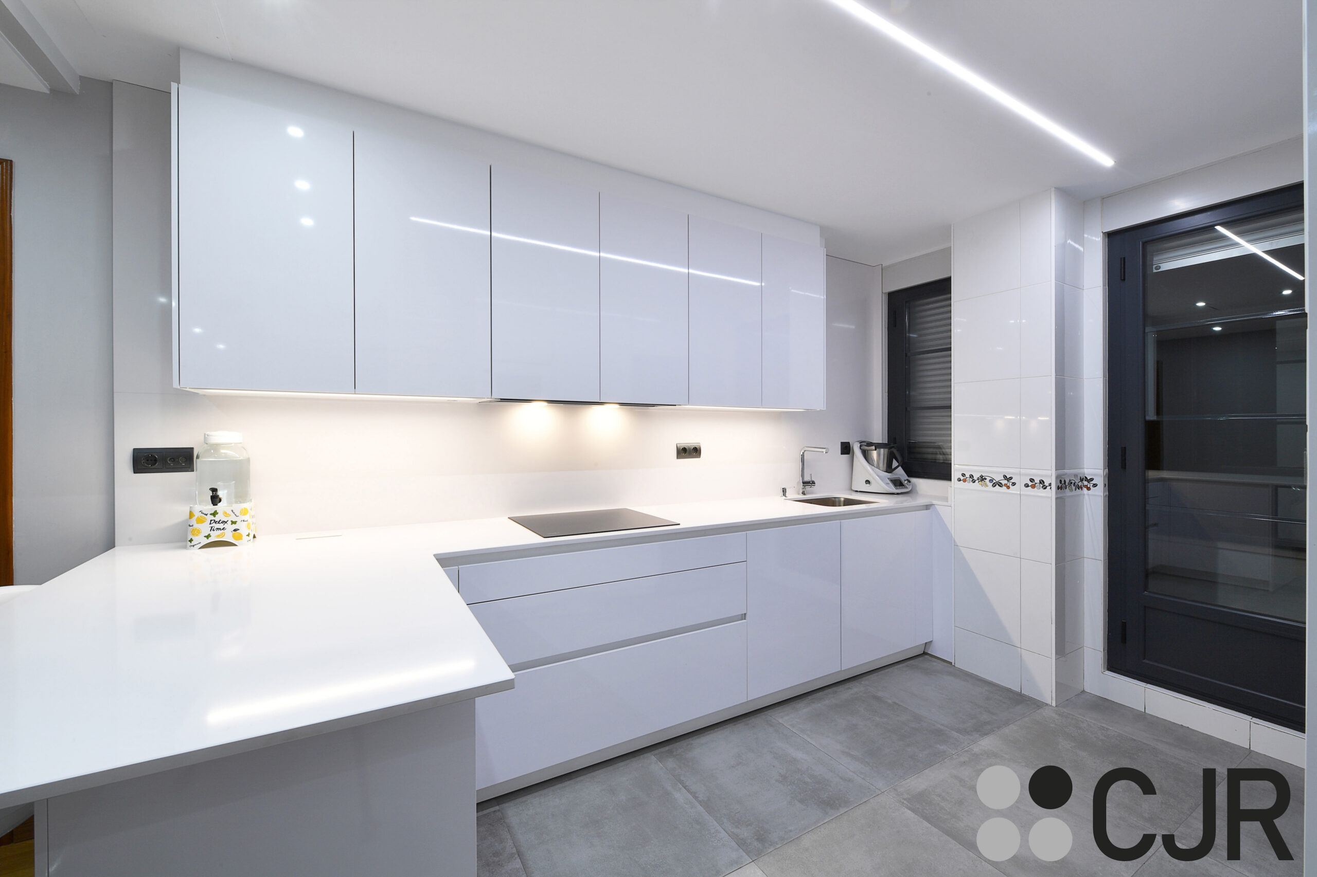 cocina blanca silestone blanco zeus cjr