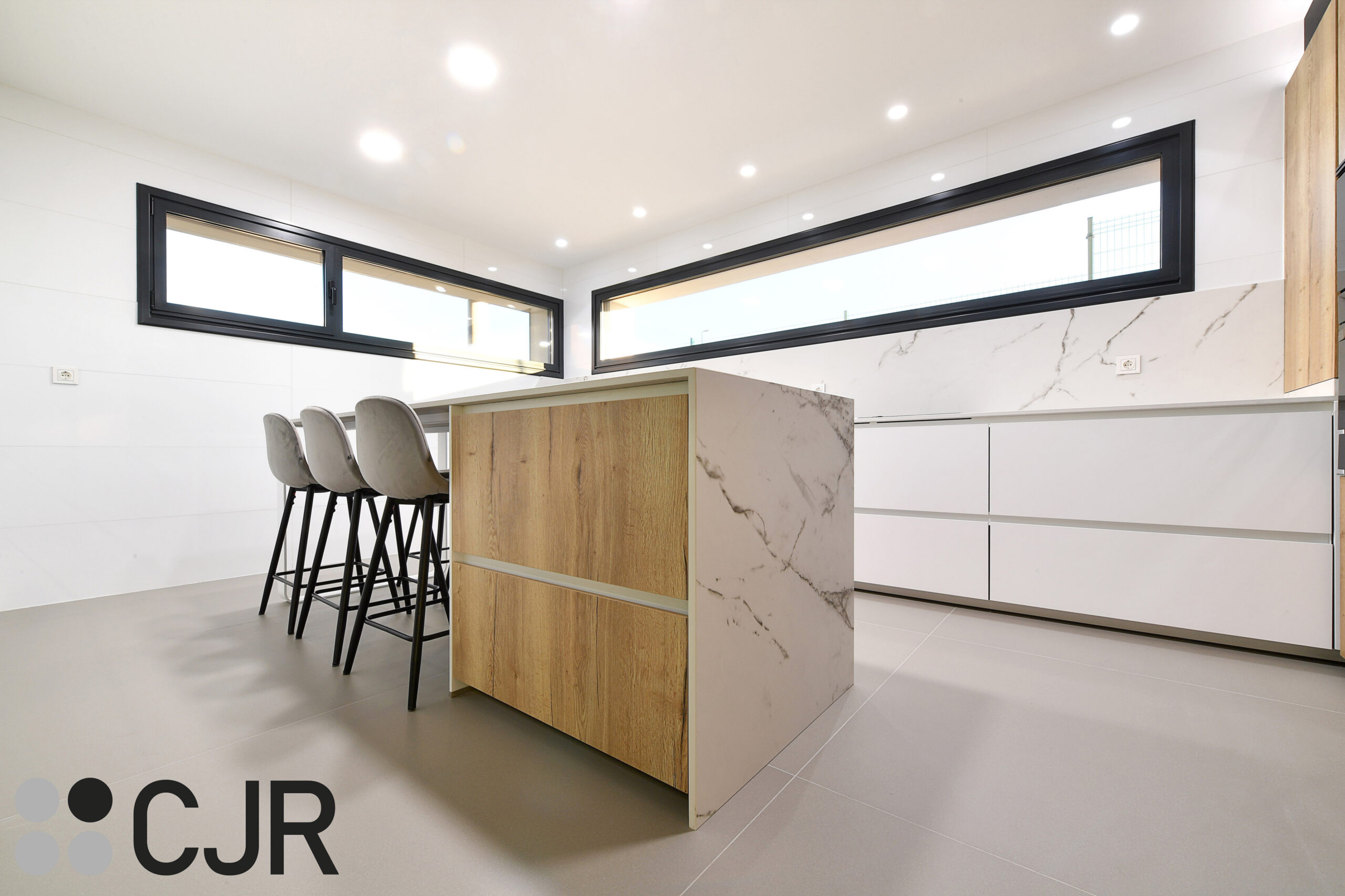 isla cocina dekton kairos y madera cjr