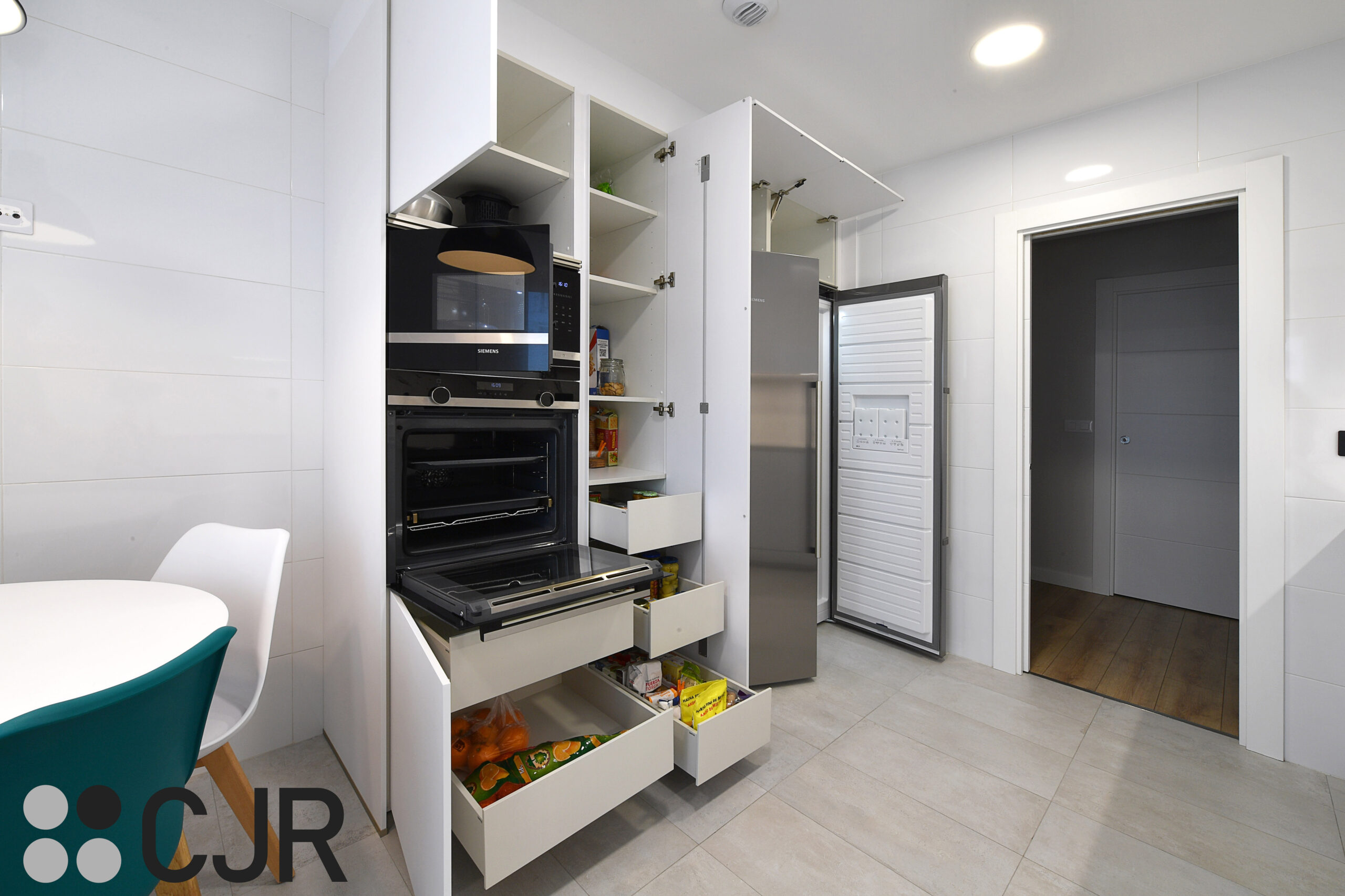 torres de cocina blanca con cajones interiores cjr