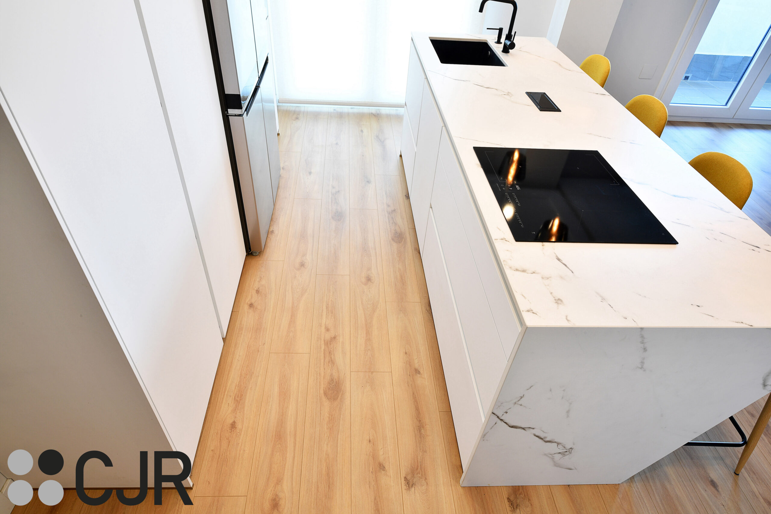 isla de cocina en dekton kairos cjr