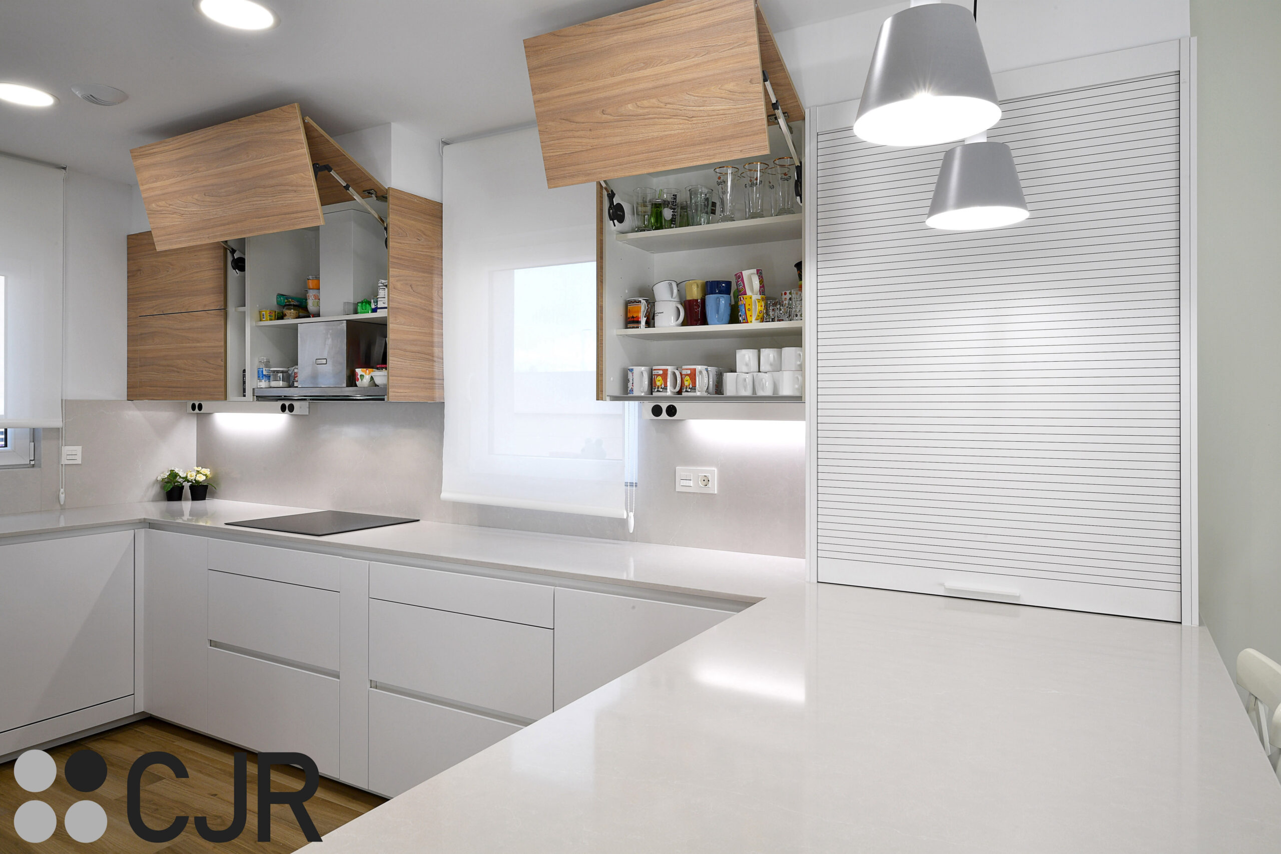 muebles altos amplios en madera para cocina blanca cjr