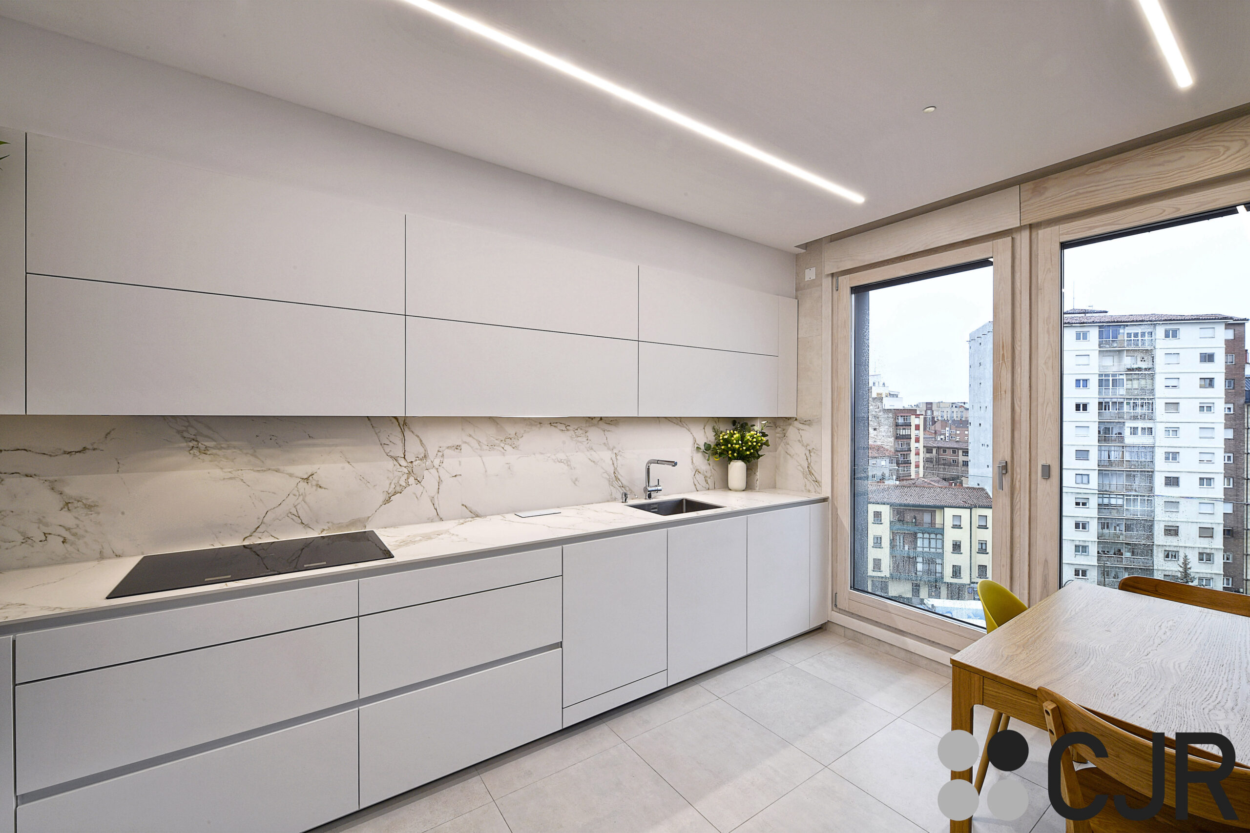 cocina semiabierta en l moderna blanca cjr