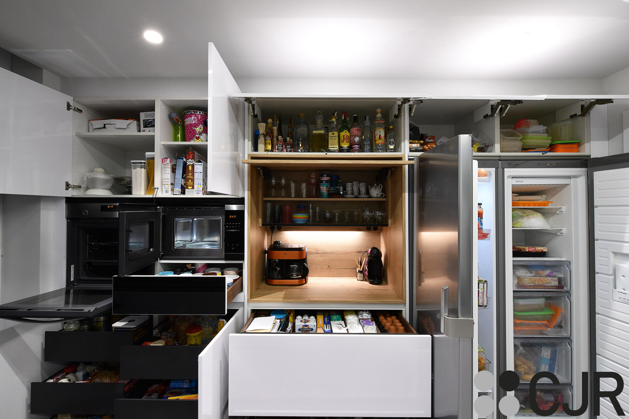 muebles de cocina con maxima capacidad de almacenamiento cocinas cjr
