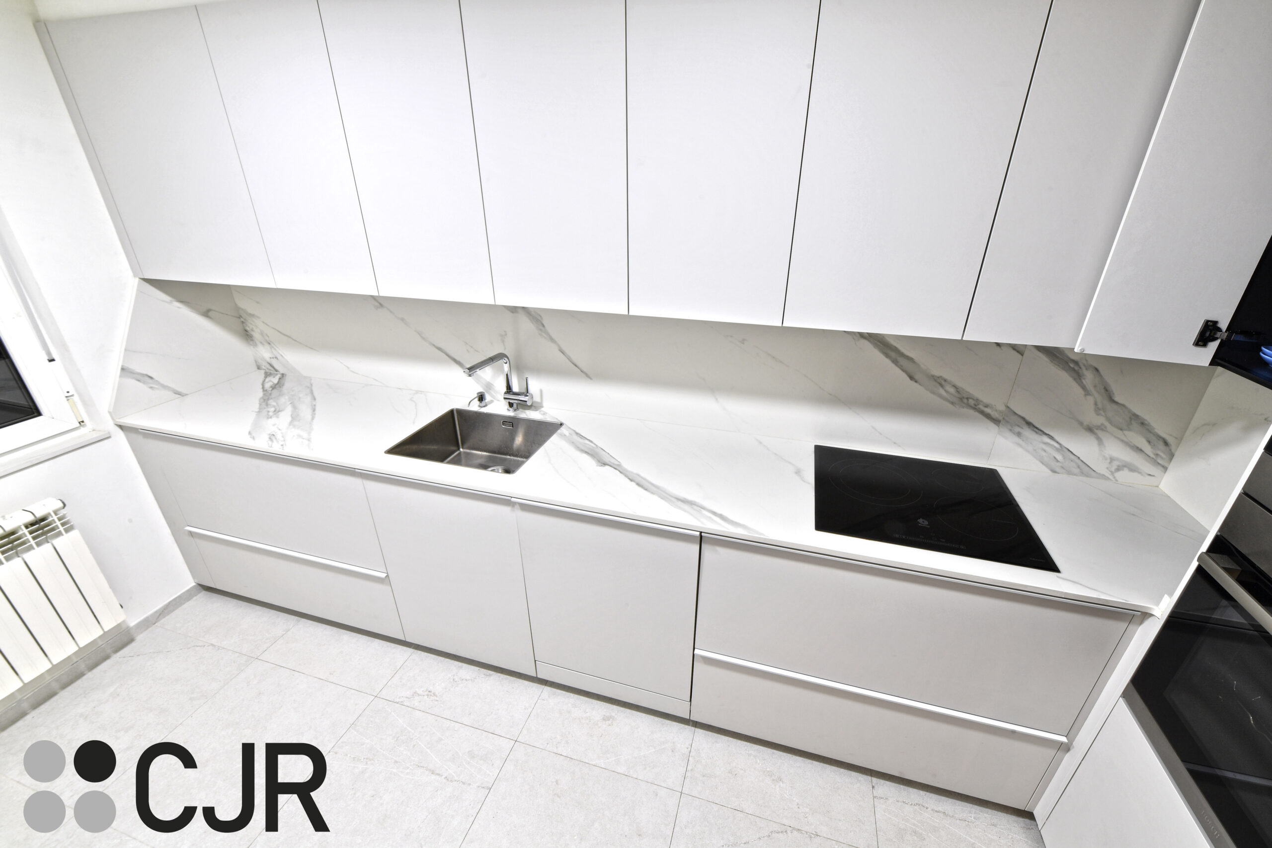 Cocina PEQUEÑA en L Gris Moderna Cocinas CJR