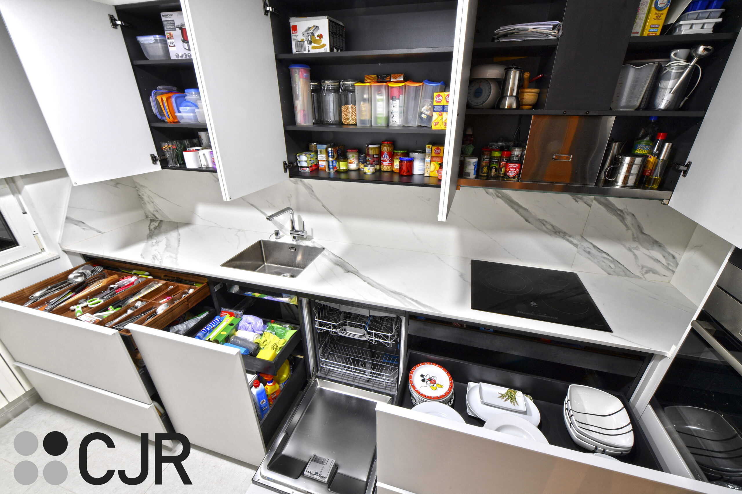 interior muebles de Cocina PEQUEÑA en L Gris Moderna Cocinas CJR