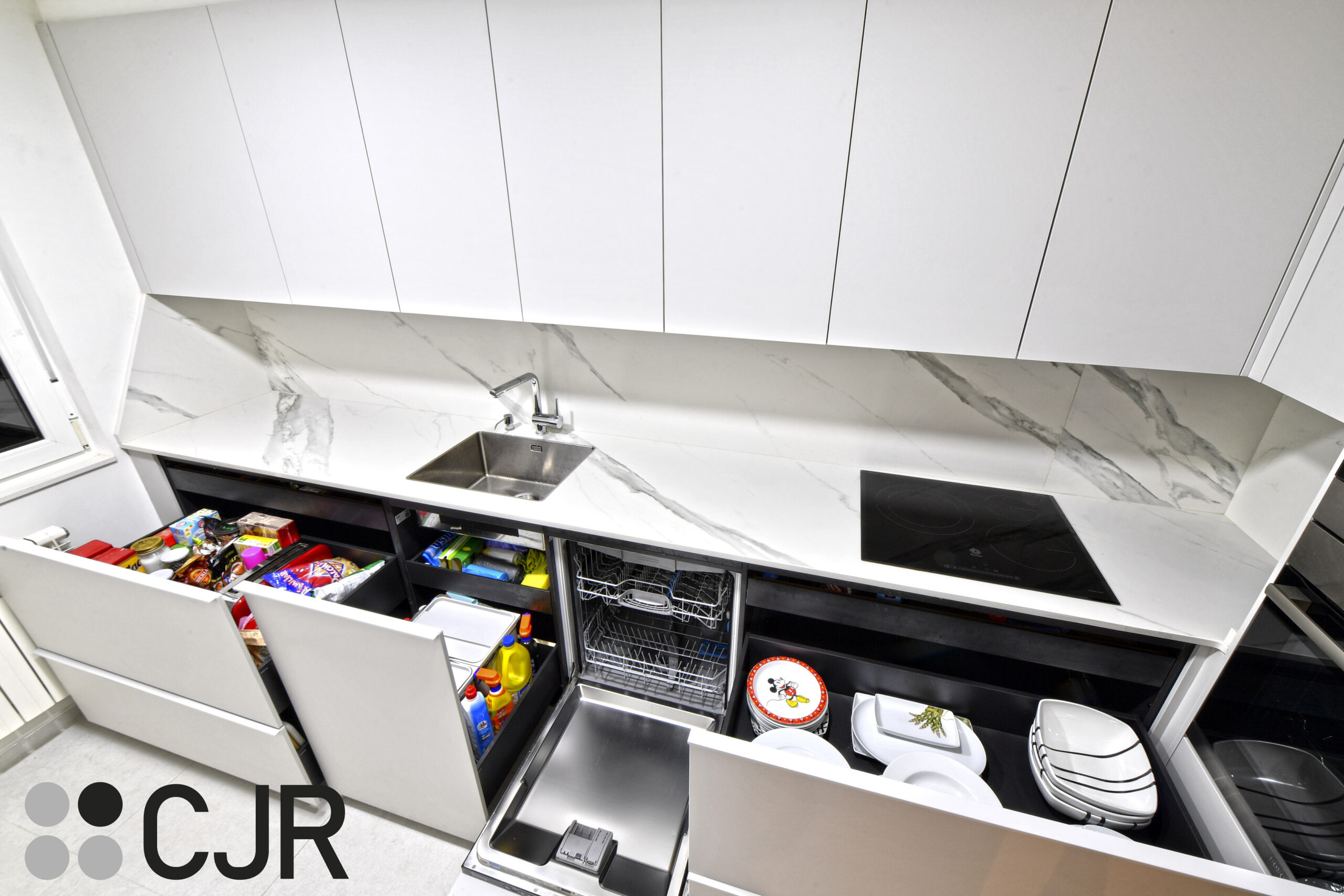 muebles bajos en Cocina PEQUEÑA en L Gris Moderna Cocinas CJR