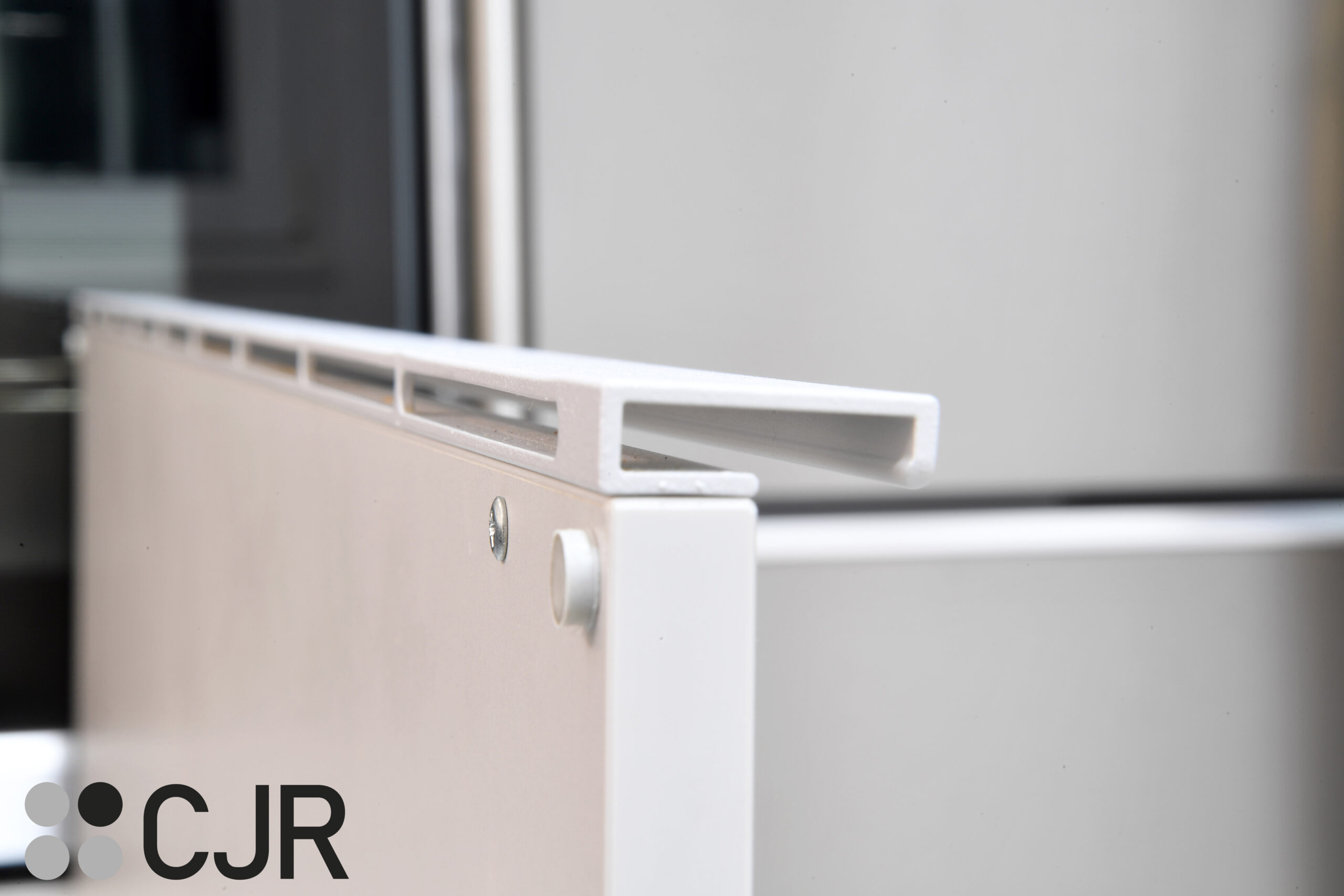 nuevo tirador de mueble de cocina santos en Cocina PEQUEÑA en L Gris Moderna Cocinas CJR