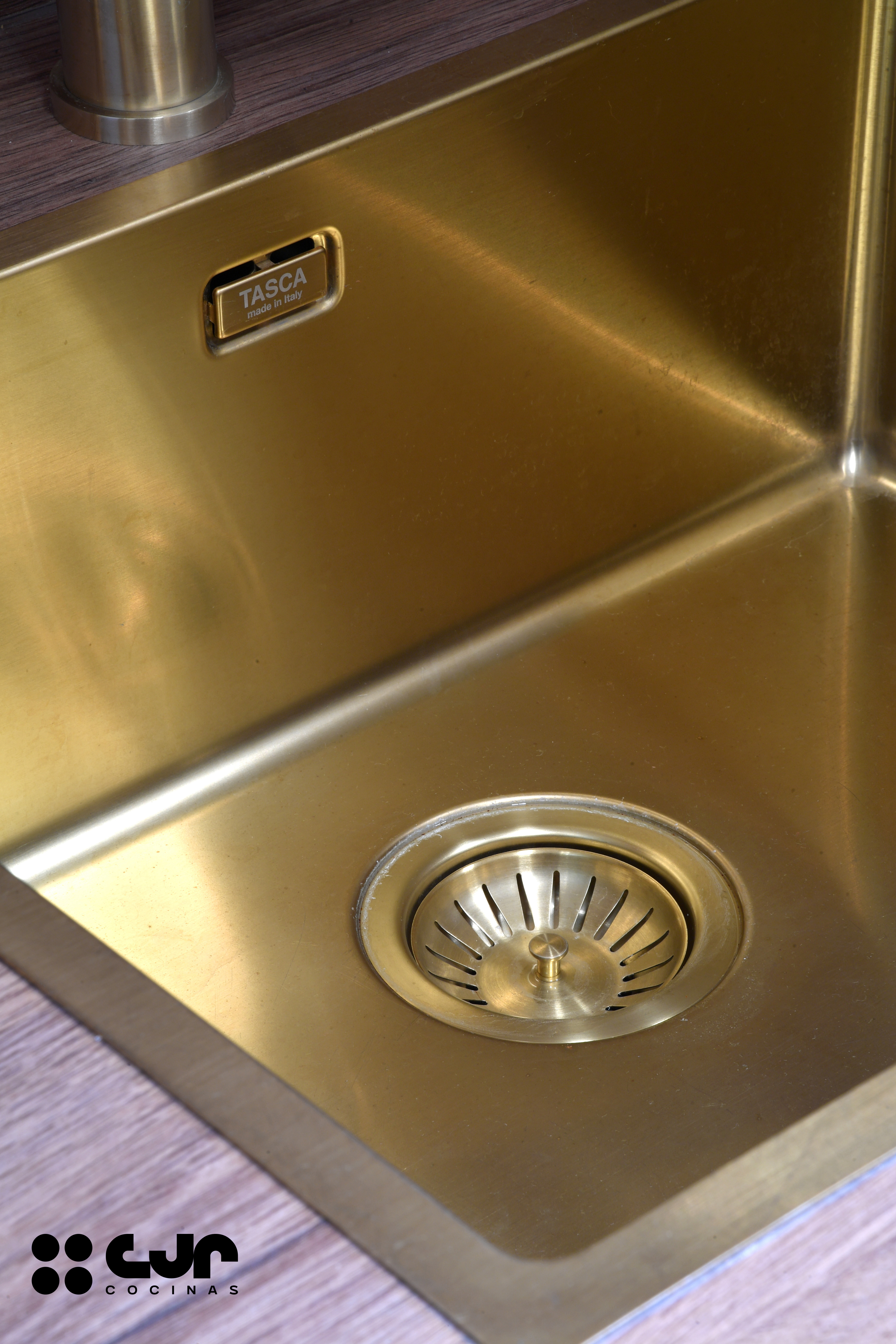 Diseño de lavanderías modernas cocinas cjr