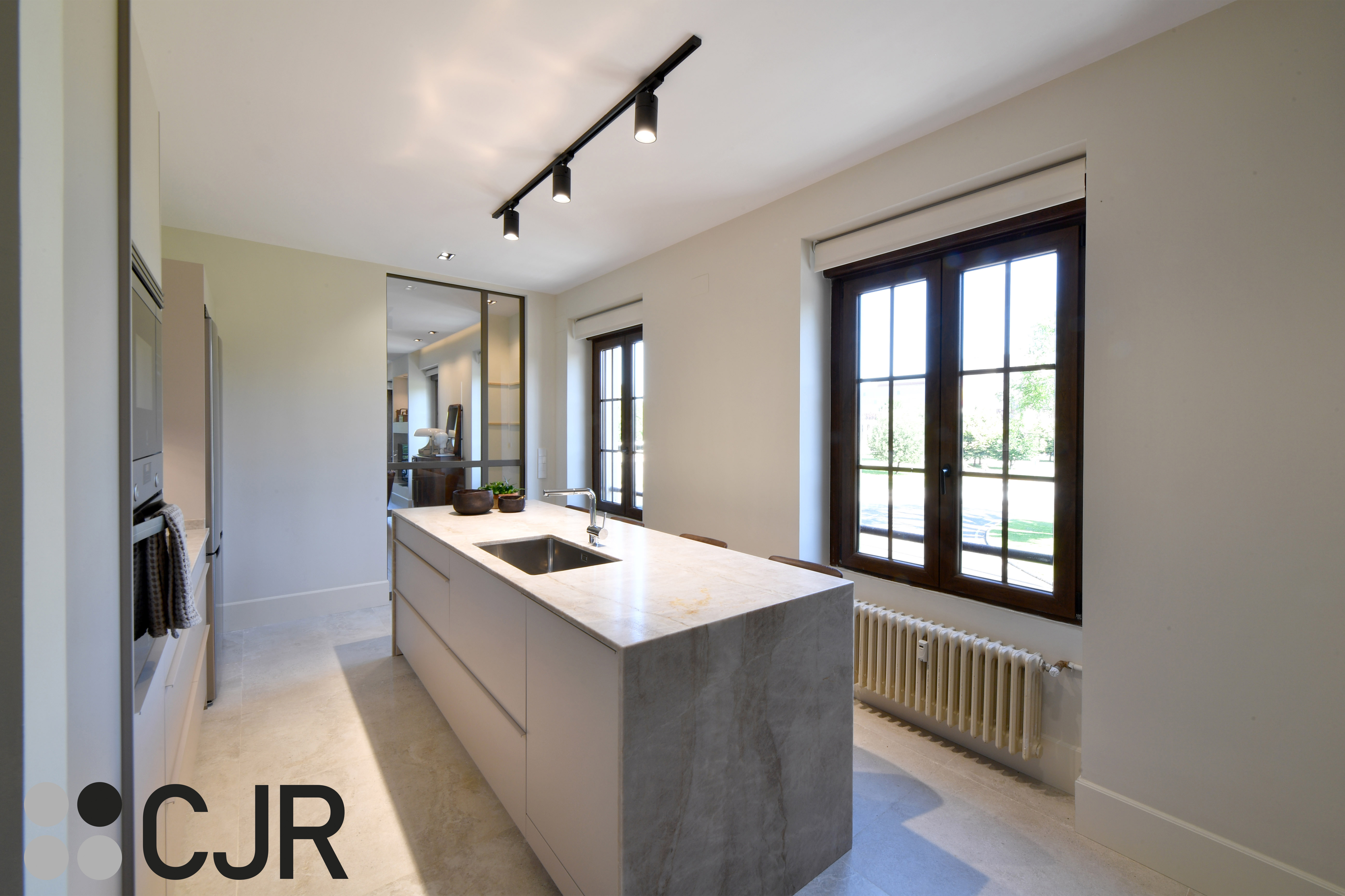 Cocina moderna cashmere con isla y barra Cocinas CJR