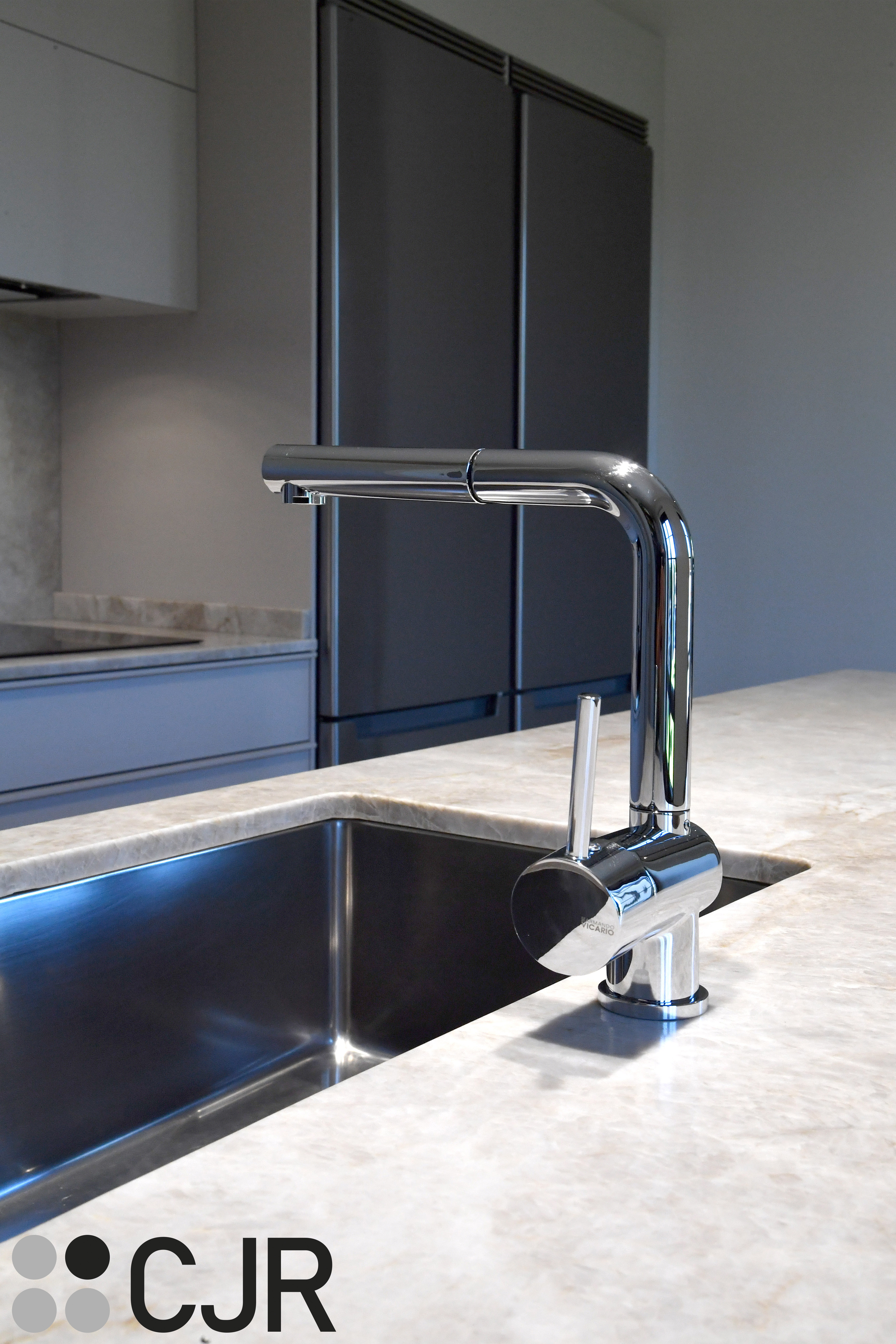 Cocina moderna cashmere con isla y barra Cocinas CJR