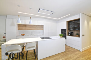 Proyectos en Blanco Innsbruck de Santos Cocinas CJR