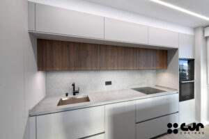 Proyectos en Gris Nube de Santos Cocinas CJR