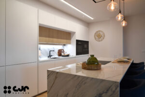 Proyectos en Blanco Sapporo Seda de Santos Cocinas CJR
